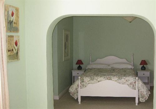 Sunville Bed And Breakfast Балликоттон Экстерьер фото